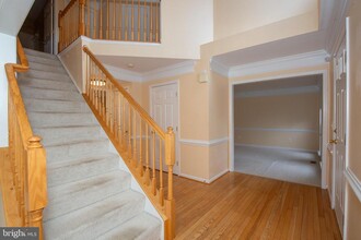 53 Pebble Beach Dr in Charles Town, WV - Foto de edificio - Building Photo