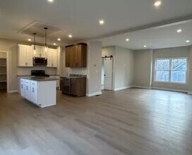 62 Soundview Ave, Unit 62 in Fairfield, CT - Building Photo - Building Photo