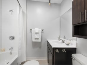 912 N State St in Chicago, IL - Building Photo - Building Photo