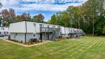 Crystal at Riverdale in College Park, GA - Building Photo