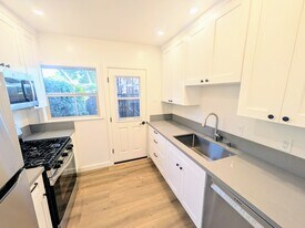 10999 Culver Blvd, Unit 10999 in Culver City, CA - Building Photo