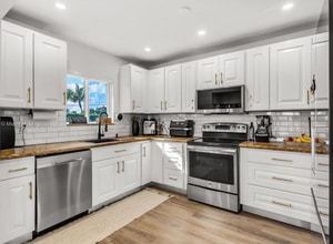 10971 SW 177th St in Miami, FL - Building Photo - Building Photo