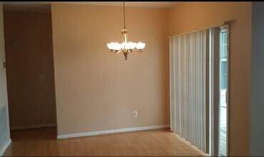 5000 Willow Branch Way, Unit Hollington Condo in Owings Mills, MD - Building Photo - Building Photo