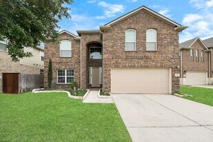 15210 Paxton Landing Ln in Cypress, TX - Building Photo