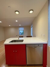 29 Warren St, Unit 2 in Cambridge, MA - Building Photo - Building Photo