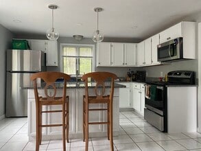 4 Sterling Ln in Westford, MA - Building Photo - Building Photo