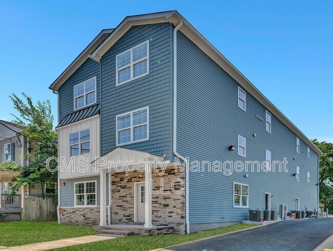 88 Louis St in New Brunswick, NJ - Foto de edificio - Building Photo