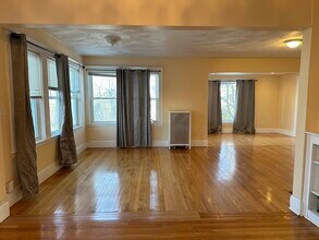 10 Channing St in Quincy, MA - Building Photo - Building Photo