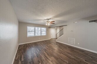 1756 Belshire Ct in Fort Worth, TX - Building Photo - Building Photo