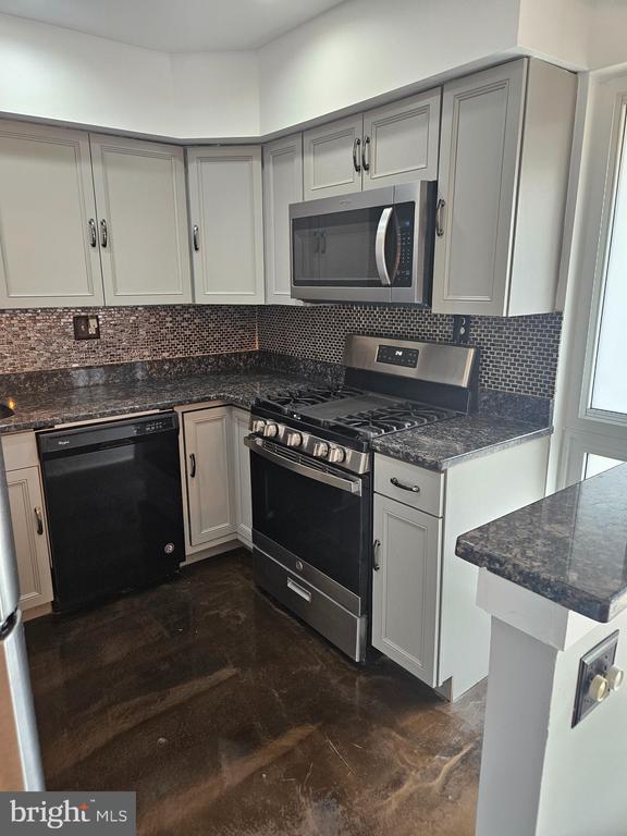 property at 210 James Ct