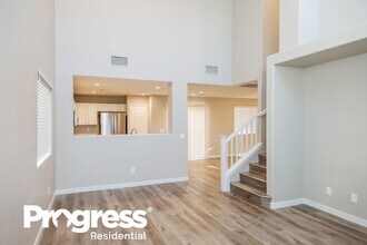 7875 Windhamridge Dr in Las Vegas, NV - Foto de edificio - Building Photo