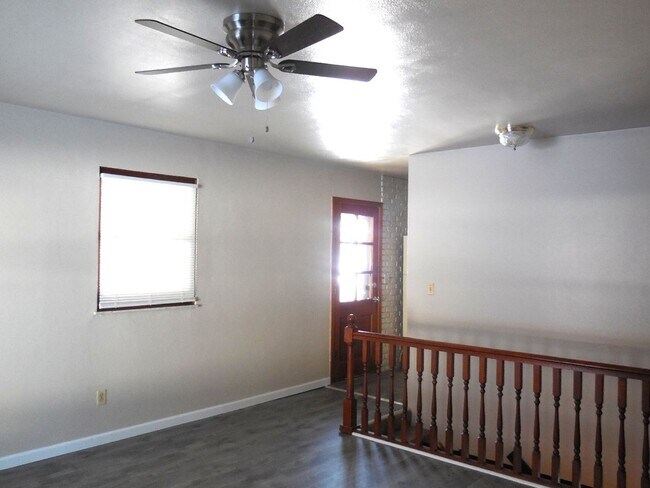 29 Manor Dr-Unit -30 Manor Dr. in Collinsville, IL - Building Photo - Building Photo