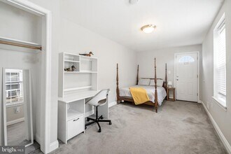 2040 Orleans St in Baltimore, MD - Building Photo - Building Photo