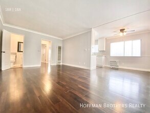 5716 La Mirada Ave, Unit 3 in Los Angeles, CA - Building Photo - Building Photo