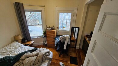 1 Woodstock Ave, Unit T in Boston, MA - Building Photo - Building Photo