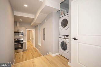 813 N 26th St in Philadelphia, PA - Building Photo - Building Photo