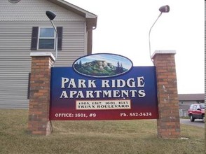 Park Ridge Apartments in Eau Claire, WI - Building Photo - Building Photo