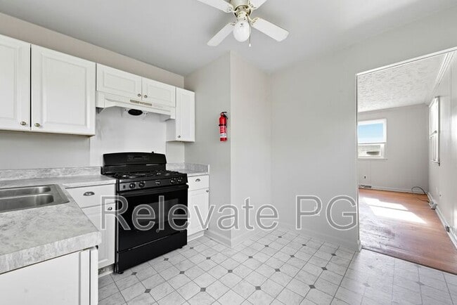 319 Britton St in Petersburg, VA - Building Photo - Building Photo