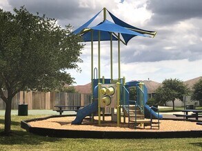 15130 Meredith Ln in College Station, TX - Building Photo - Building Photo