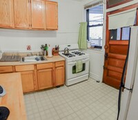 2610 W Gunnison St, Unit 3R in Chicago, IL - Building Photo - Building Photo