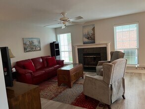 116 Hemstead St in Lake Bluff, IL - Building Photo - Building Photo