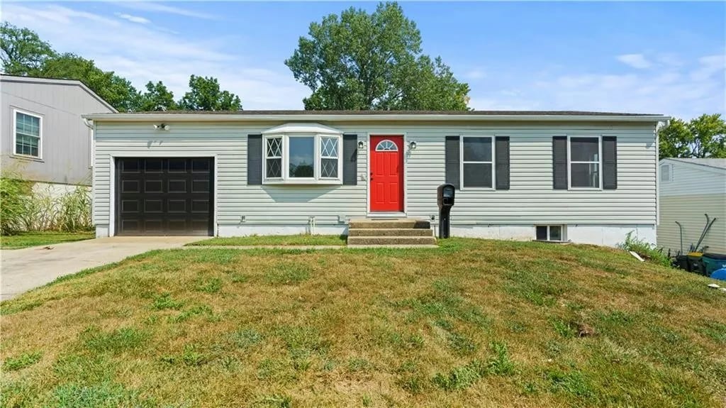 16400 E 17th St S in Independence, MO - Building Photo