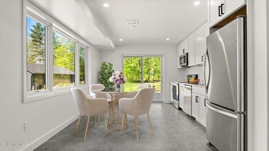 29 Chestnut Rd in Richmond, MA - Building Photo - Building Photo