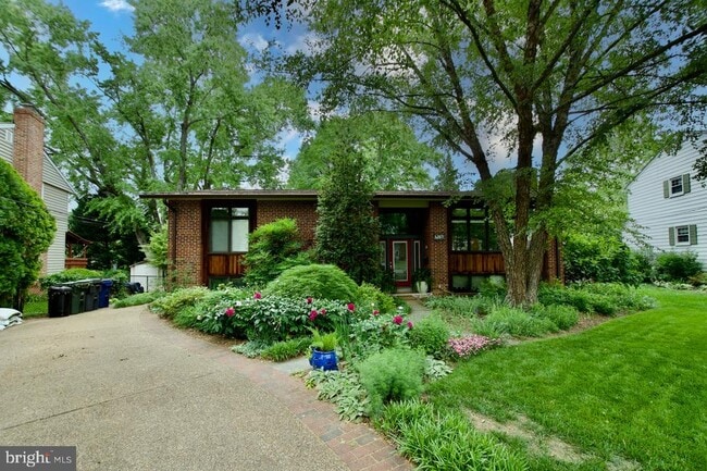property at 6007 Shaffer Dr