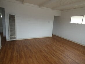 1016 W Fesler St in Santa Maria, CA - Building Photo - Building Photo
