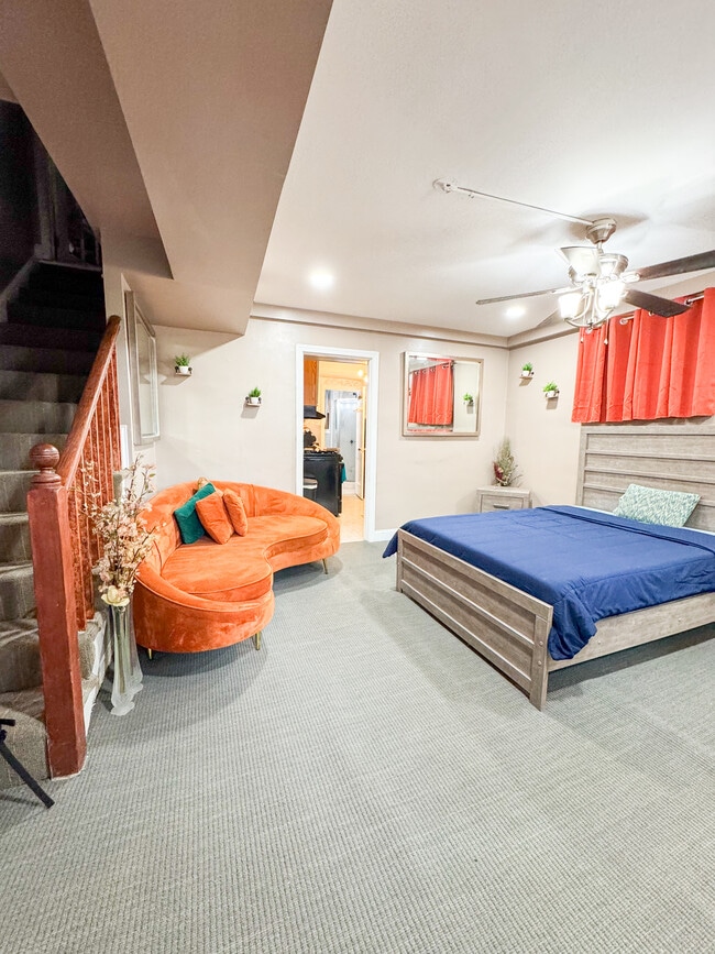 134 Mississippi Ave SE, Unit 1