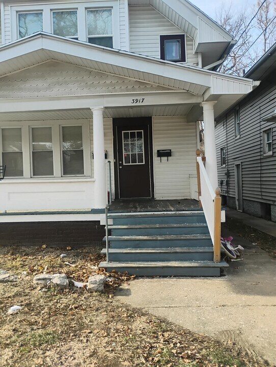 3917 Homewood Ave in Toledo, OH - Building Photo