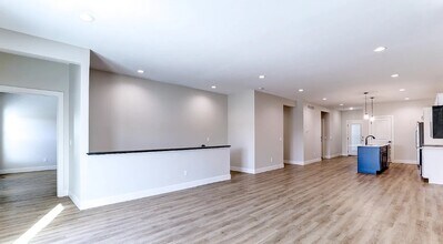 Olde Farm Estates in Lambertville, MI - Foto de edificio - Building Photo