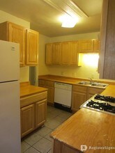 3500 Race St, Unit 917 in Philadelphia, PA - Building Photo - Building Photo