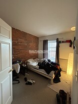 1742 Washington St, Unit 3 in Boston, MA - Building Photo - Building Photo