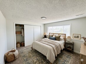 5283 W Center Ave in Lakewood, CO - Building Photo - Building Photo