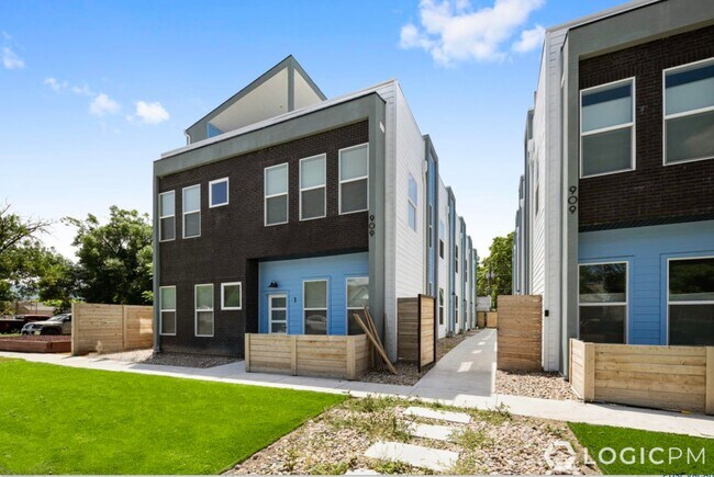 property at 909 Euclid Ave
