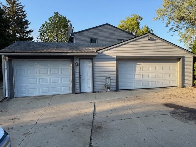 3565 Crooks Rd in Troy, MI - Building Photo - Building Photo