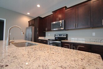 2857 Whispering Trails Dr in Winter Haven, FL - Building Photo - Building Photo