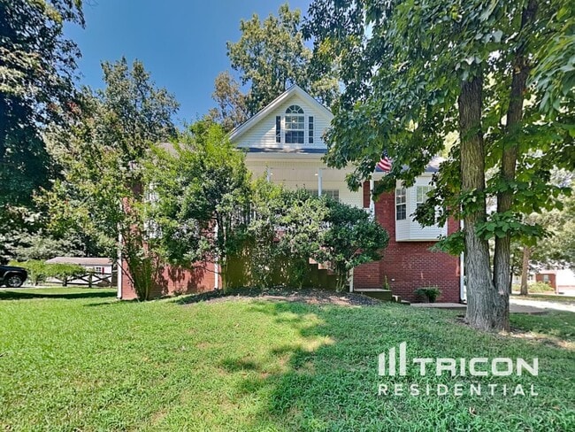 1114 Archer Dr in White House, TN - Building Photo - Building Photo