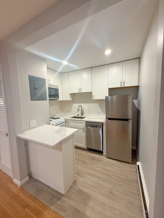 171 South St in Boston, MA - Building Photo