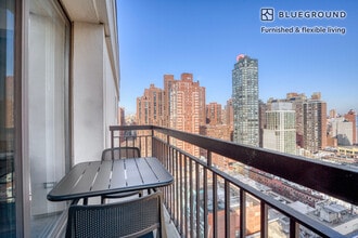 354 E 91st St in New York, NY - Building Photo - Building Photo