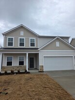 528 Venetian Dr in Sanford, NC - Building Photo