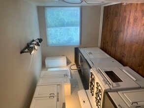 4385 Coleridge St-Unit -upper unit in Pittsburgh, PA - Building Photo - Building Photo