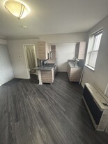 2221 Brewerton Rd, Unit Apartment #3 in Mattydale, NY - Building Photo