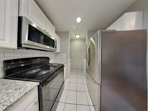 751 Meadowcreek Ct in Garland, TX - Building Photo - Building Photo