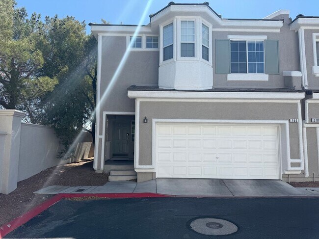 property at 206 Heiple Ct