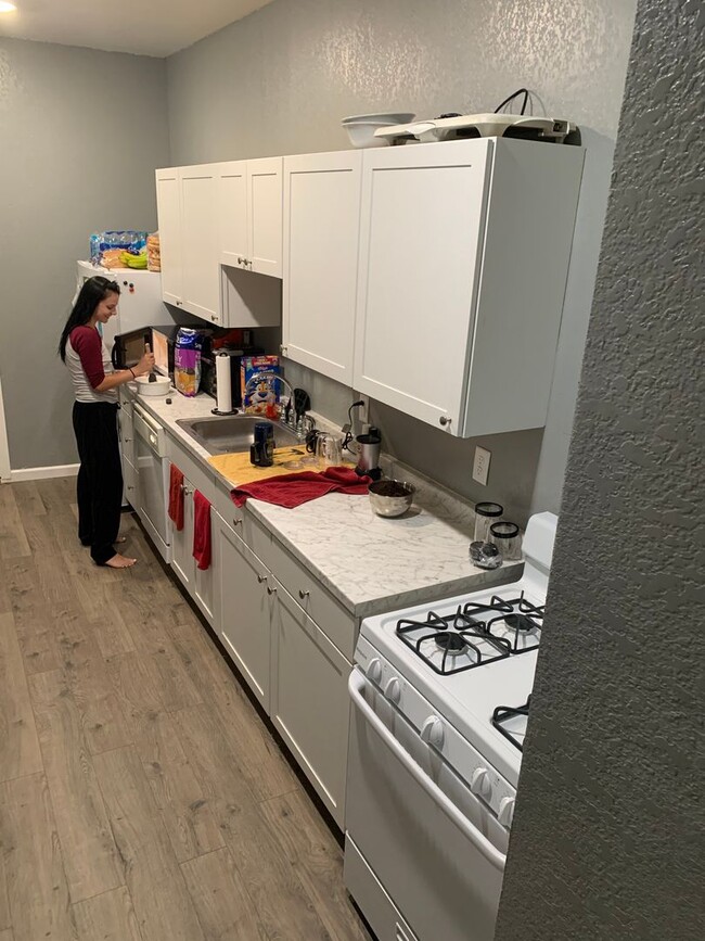 903 E Carson St in Pittsburgh, PA - Building Photo - Building Photo