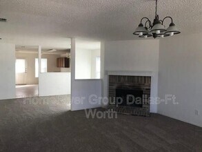 11829 Balliol Ln in Crowley, TX - Building Photo - Building Photo