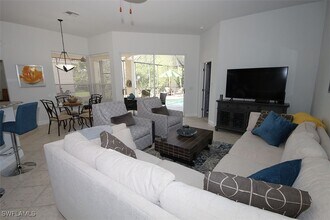 25201 Bay Cedar Dr in Bonita Springs, FL - Building Photo - Building Photo