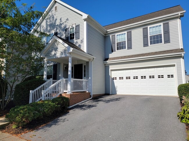 709 Palmer Cir